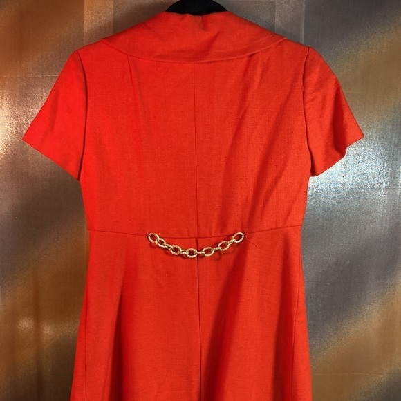 Vintage 60’s cotton orangey-red dress with kick pleat in the back. 126 34”chest - Picture 3 of 7
